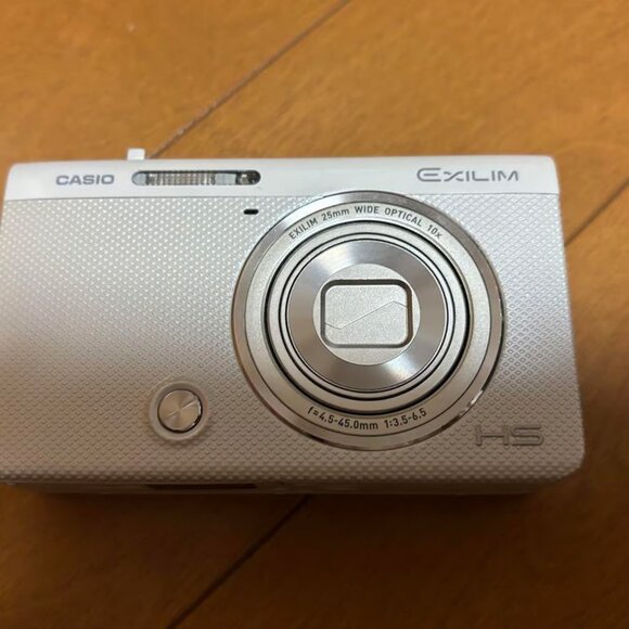 CASIO EXILIM EX-ZR70 WE Digital Camera - Picture 2 of 7